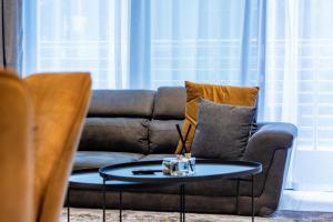 Sandtons Finest 2BR2BA