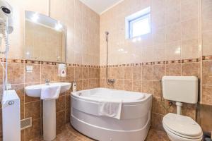 Panoramic Center Villa