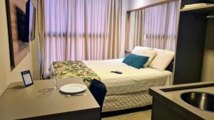 Uno Flats - By EasyHost