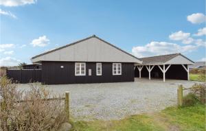 Stunning Home In Løkken With Wifi