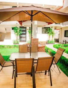 Hotel Bungalows Casa Blanca