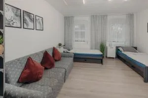 WOLSKA APARTMENT 80m2 - 7 people, 3 rooms - 希隆斯克地区希罗达