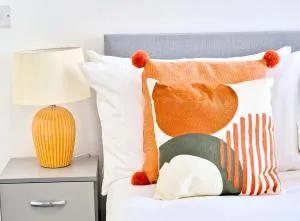 Burnley Terraced House by BEVOLVE - Free Parking 3 - Brierfield