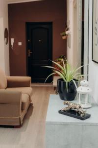 WOLSKA APARTMENT 80m2 - 7 people, 3 rooms