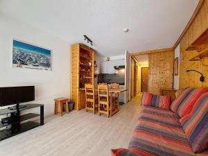 Studio Val-d Isère, 1 pièce, 4 personnes - FR-1-518-105