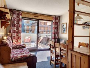 Studio Val-d Isère, 1 pièce, 3 personnes - FR-1-518-132