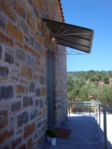 Villa with Garden View