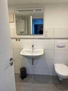 Home for You- Monteurwohnung Ferienwohnung 2