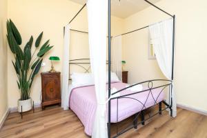 Suite with Garden View