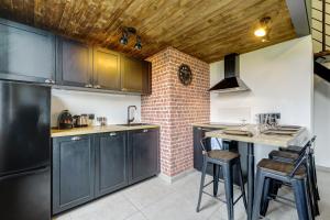 Appartements L-Industrie-Loft-T2-Clim-Parking a proximite : photos des chambres