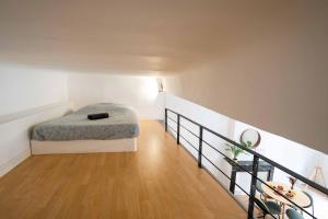 Studio Mezzanine Aumône Vieille