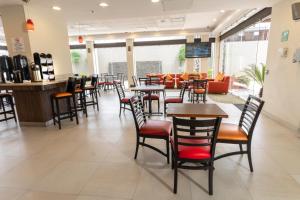 Holiday Inn Express Guadalajara Aeropuerto by IHG