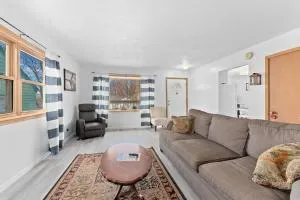 3 bedroom duplex by Sanford - Sioux Falls