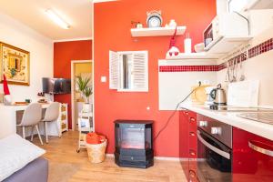 Apartment Opatija with Garden and Seaview