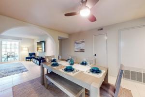 Palms & Peaks, Unit F37 Permit #43588