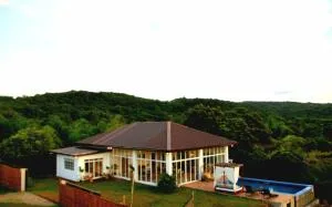 Teresa's Farm Grand Pool Villa - 马塔布凯