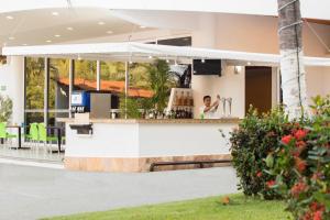 Costa Club Punta Arena - Desayuno buffet incluido