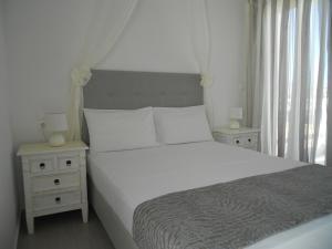 Double or Twin Room with Sea View