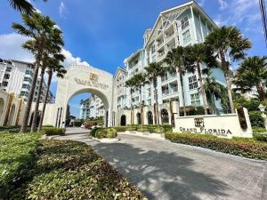 Grand Florida Beach condo