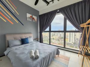Modern Elegance Suite, 5 to 6 pax at Urban Suites Georgetown by SuperStay