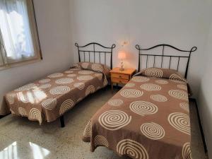 Apartamento Familiar Cerca de la Playa en Llançà con Aparcamiento y Mascotas Permitidas - ES-170-2