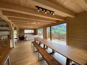 Chalet réçent pour 15 pers. avec wifi et parking à Arêches-Beaufort - FR-1-342-310