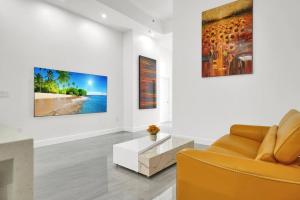 Miami Brickell 3 Bedrooms high ceiling loft