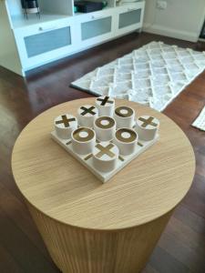 Sunny 2 bed Restaurants beach at door Pets O.K