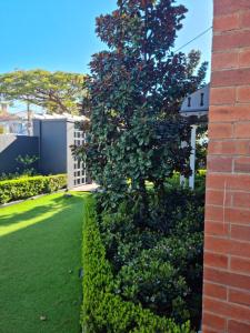 Edward Lodge New Fam