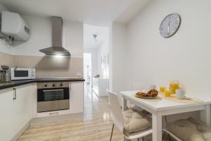 Home2Book Coastal Breeze Apartments Las Canteras