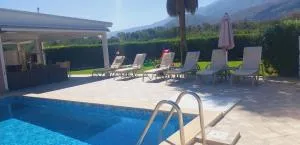 Villa Uranos- Less than 5-Min Walk to Kalivaki Beach - Exopoli