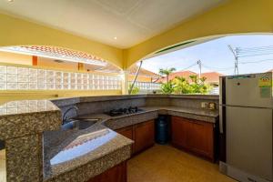 3 Bedroom Pool Villa Close to City Center! S102