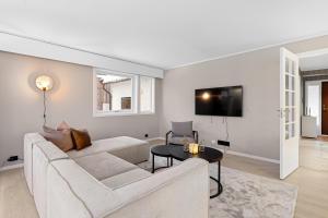 Enter Tromsø - The Mountain View