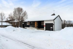 Enter Tromsø - The Mountain View