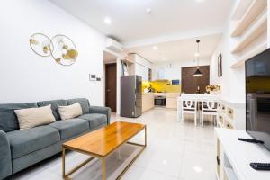 Saigon Royal Apartment 2 bedroom in center for 30 nights above