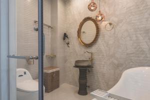 Súp Lơ House (Broccolis House)