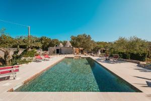 HelloAPULIA Trulli Serena - Family-Friendly Trulli with Private Pool near Alberobello