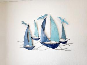 Appartements Appartement Moderne au Centre-Ville, 150m Plage, WiFi, Confort Ideal pour Familles - FR-1-92-876 : photos des chambres