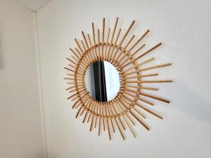 Appartements Appartement Moderne au Centre-Ville, 150m Plage, WiFi, Confort Ideal pour Familles - FR-1-92-876 : photos des chambres