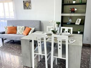 APARTBEACH ANAGABU FRENTE PLAYA y GRAN TERRAZA