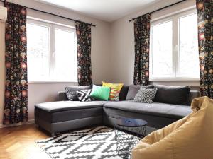 Beautifully Decorated Functional Apartment