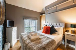 Host & Stay - The Chapel in Thornham