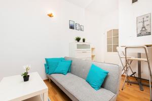 Apartment Zlotnikow Old Town by Renters