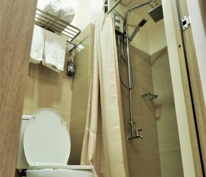 DYNASTEL SHORE 635 MOA Pasay Staycation