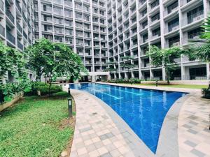 DYNASTEL SHORE 635 MOA Pasay Staycation
