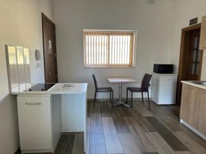 Private One Bedroom Apartment close to Airport in Luqa