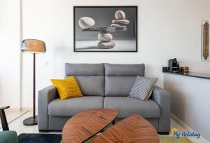 Mountain & Ocean Oasis