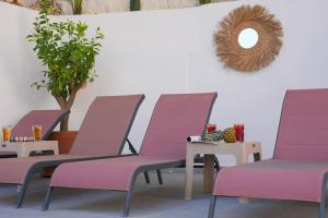 Charming 3bed villa w pool, very close to centre