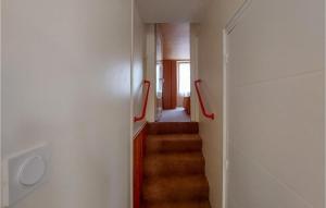 Maisons de vacances Stunning Home In Champeaux With Kitchen : photos des chambres