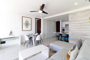 Vista Point @ Takh 506